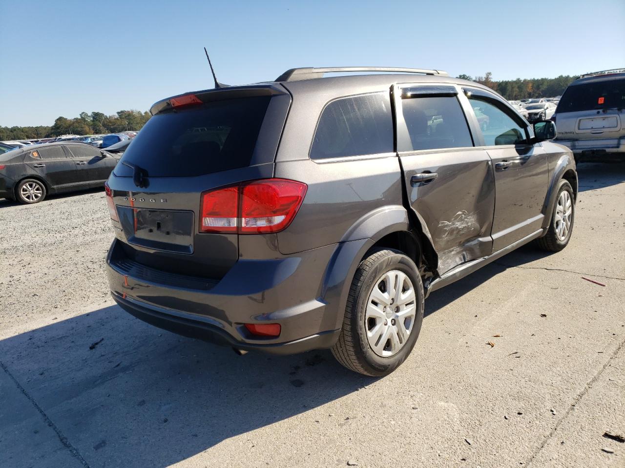 Obraz 3 z 2019 DODGE JOURNEY SE 2019 z VIN 3C4PDCBB1KT874723