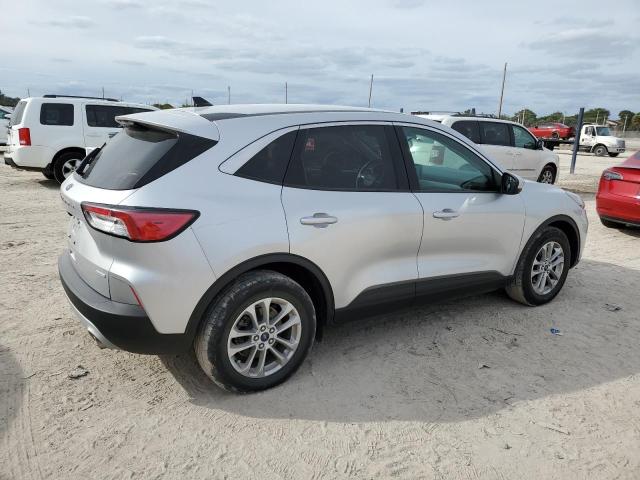Obraz 3 z 2020 FORD ESCAPE SE 2020 z VIN 1FMCU0G61LUA12646
