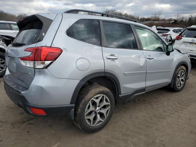 Image 3 of 2019 SUBARU FORESTER PREMIUM 2019 with VIN JF2SKAECXKH495387