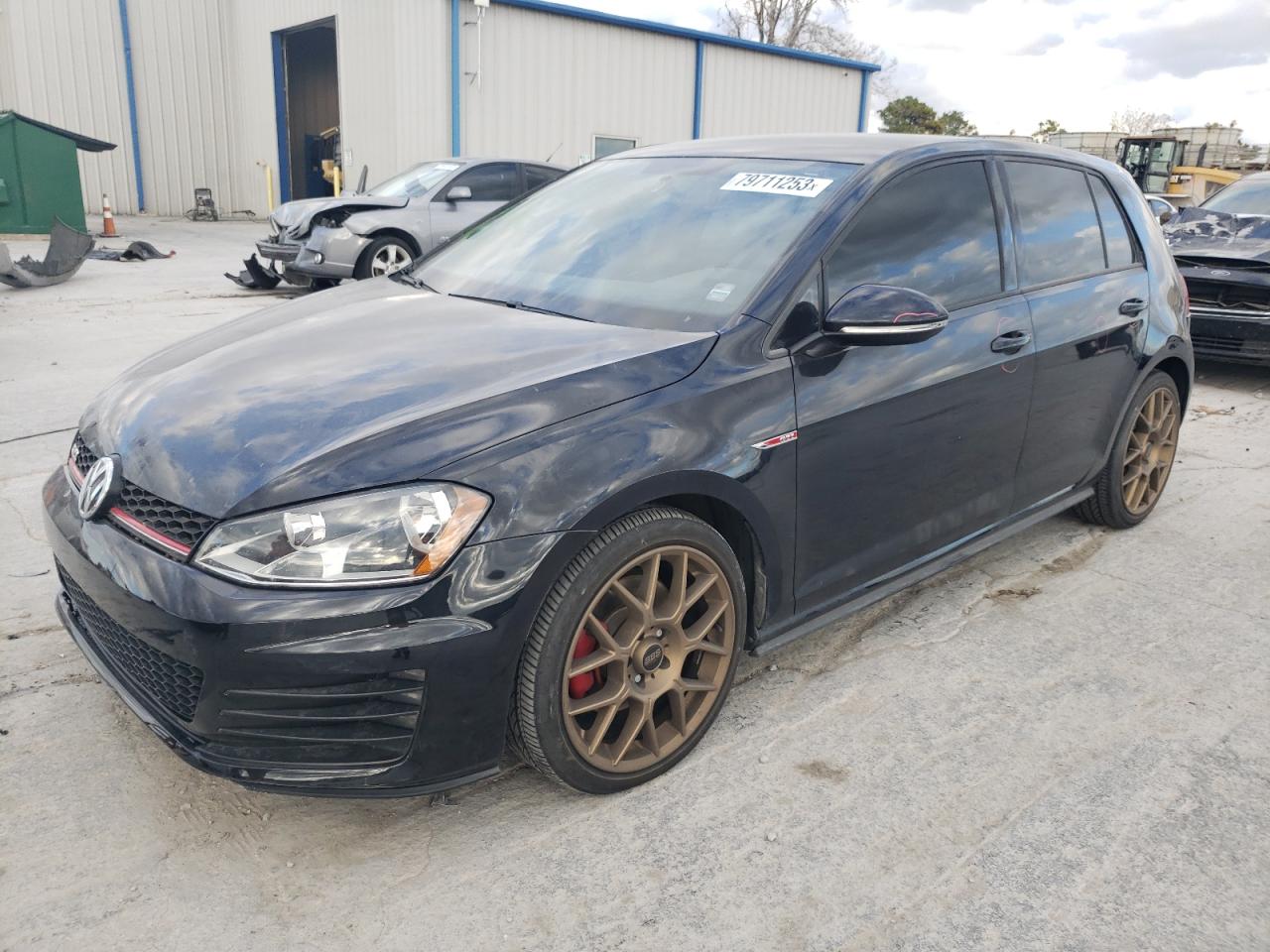 2017 VOLKSWAGEN GTI S 2017 image