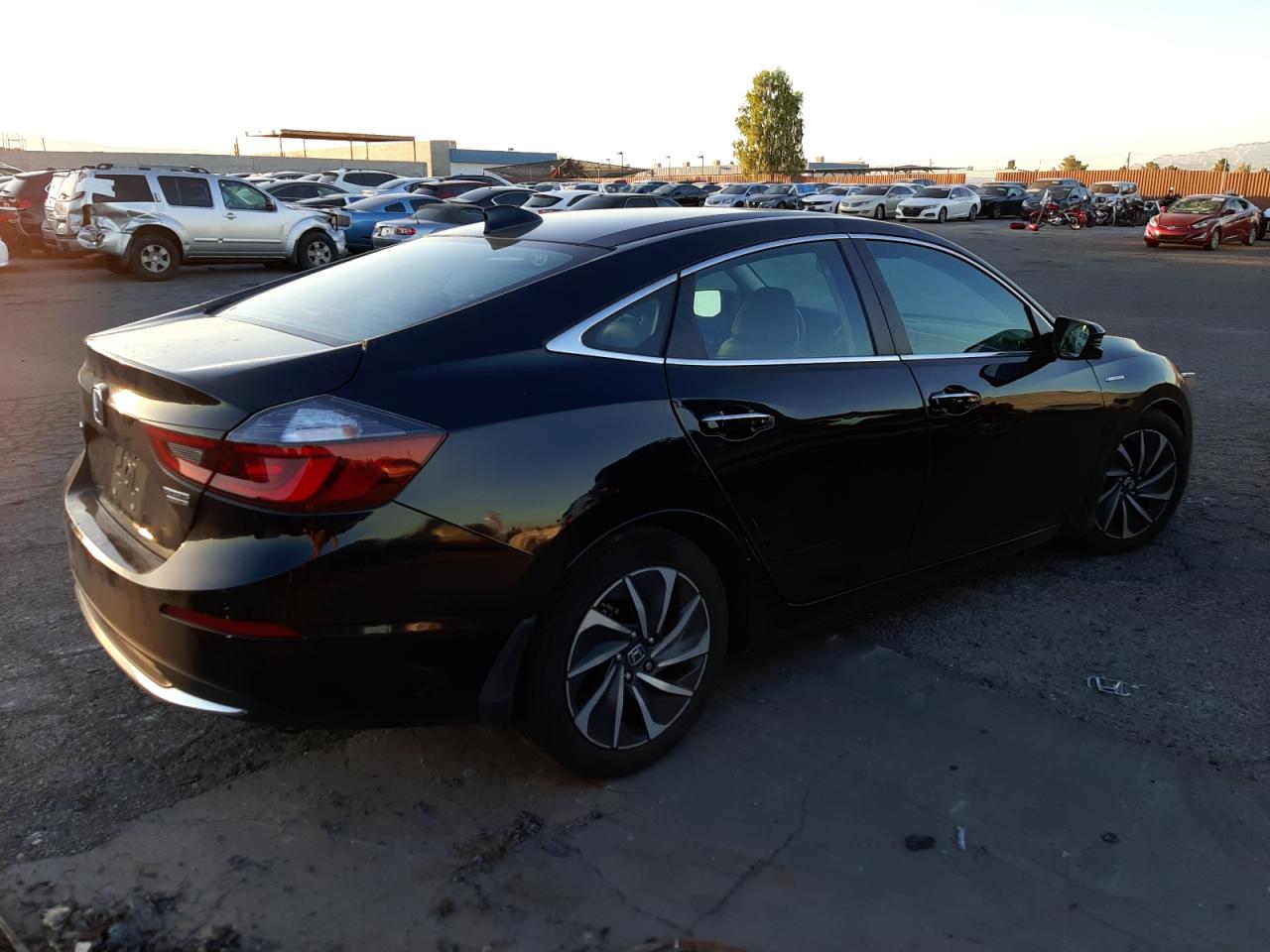 Изображение 3 2020 HONDA INSIGHT TOURING 2020 с VIN 19XZE4F97LE006802