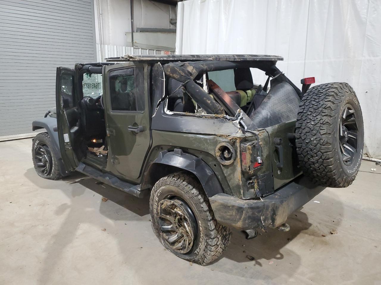 Obraz 2 z 2016 JEEP WRANGLER UNLIMITED SPORT 2016 z VIN 1C4BJWDG5GL109434