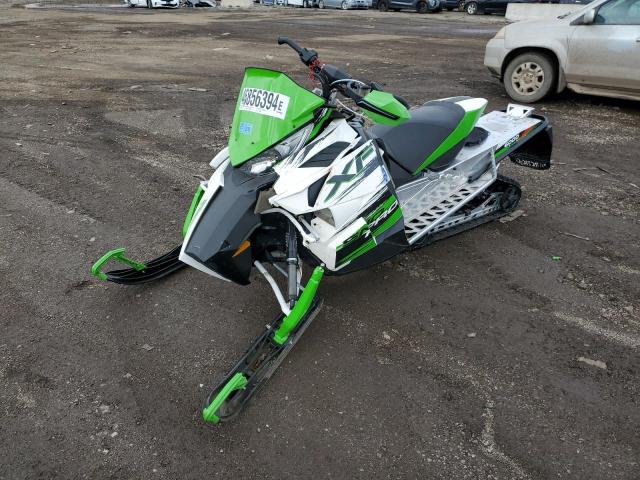 Obraz 2 z 2015 ARTC SNOWMOBILE 2015 z VIN 4UF15SNW9FT114688