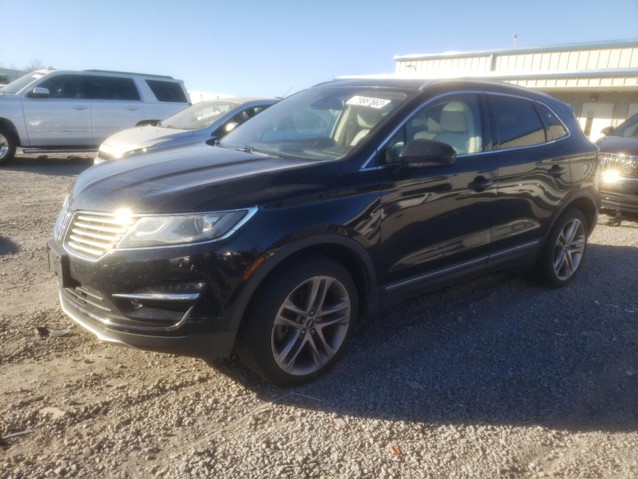 Image 1 of 2016 LINCOLN MKC RESERVE 2016 with VIN 5LMCJ3D98GUJ20080