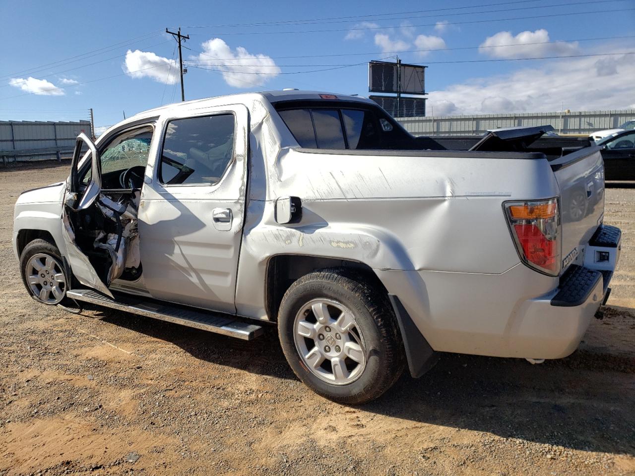 Image 2 of 2007 HONDA RIDGELINE RTL 2007 with VIN 2HJYK16527H501205