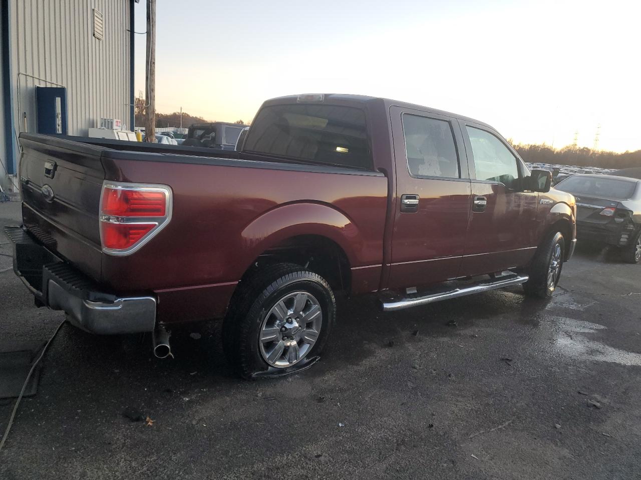 Image 3 of 2010 FORD F150 SUPERCREW 2010 with VIN 1FTEW1C80AKE74841