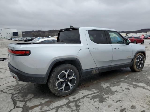 Obraz 3 z 2022 RIVIAN R1T ADVENTURE 2022 z VIN 7FCTGAAA2NN016128