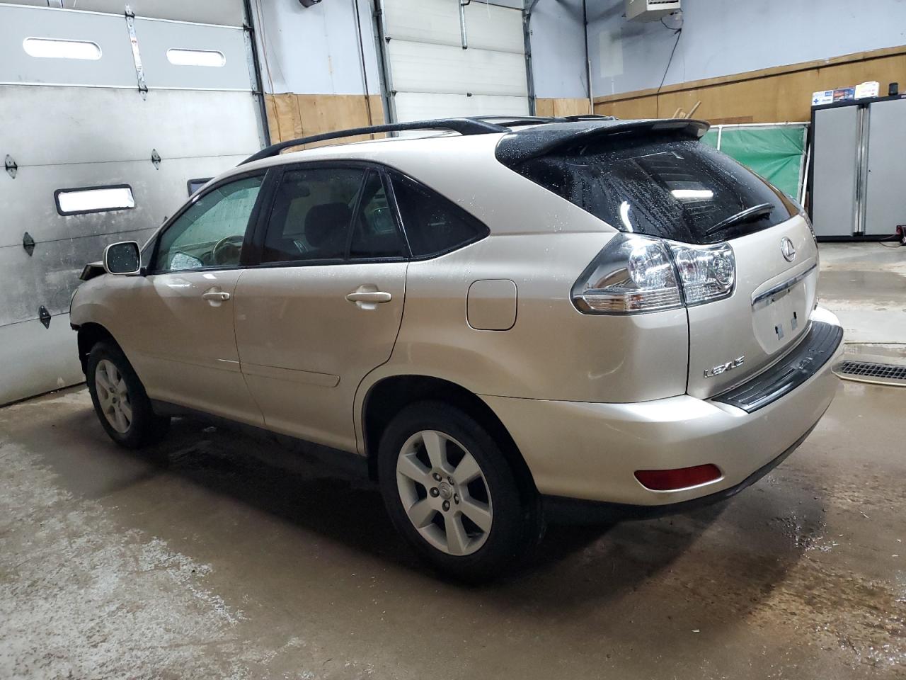 Изображение 2 2005 LEXUS RX 330 2005 с VIN 2T2HA31U85C067988