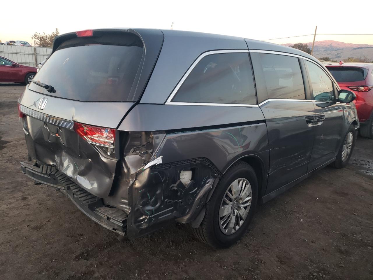 Image 3 of 2014 HONDA ODYSSEY LX 2014 with VIN 5FNRL5H24EB074550