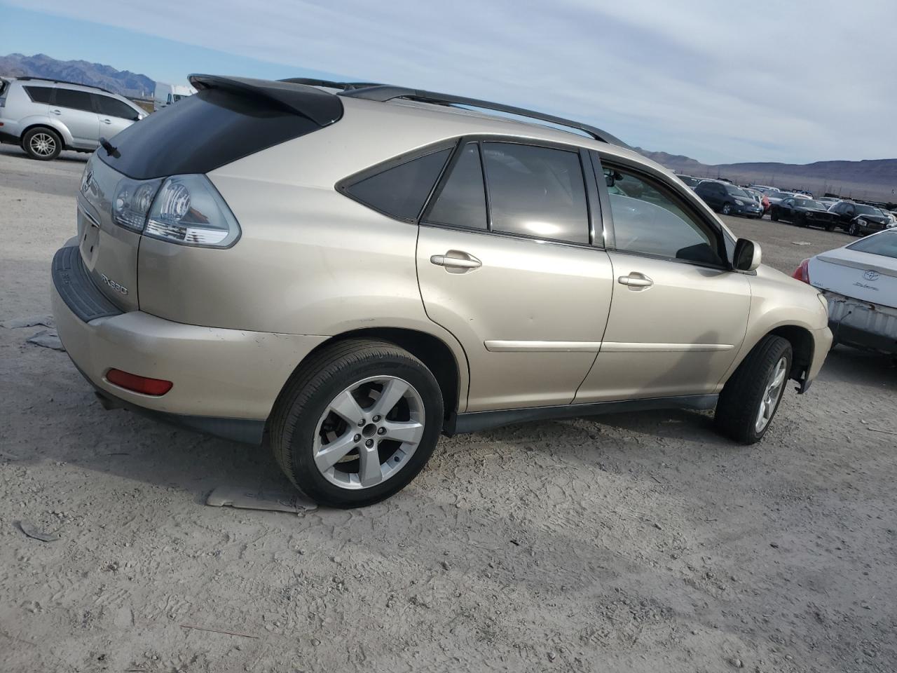 Изображение 3 2005 LEXUS RX 330 2005 с VIN JTJGA31U850047666