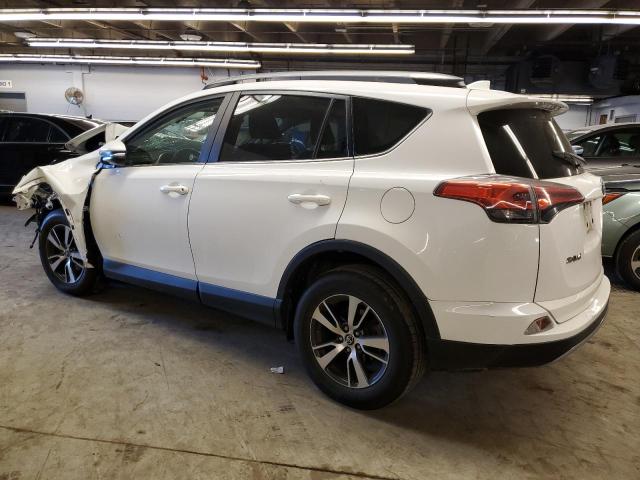 Изображение 2 2017 TOYOTA RAV4 XLE 2017 с VIN 2T3RFREV2HW554436