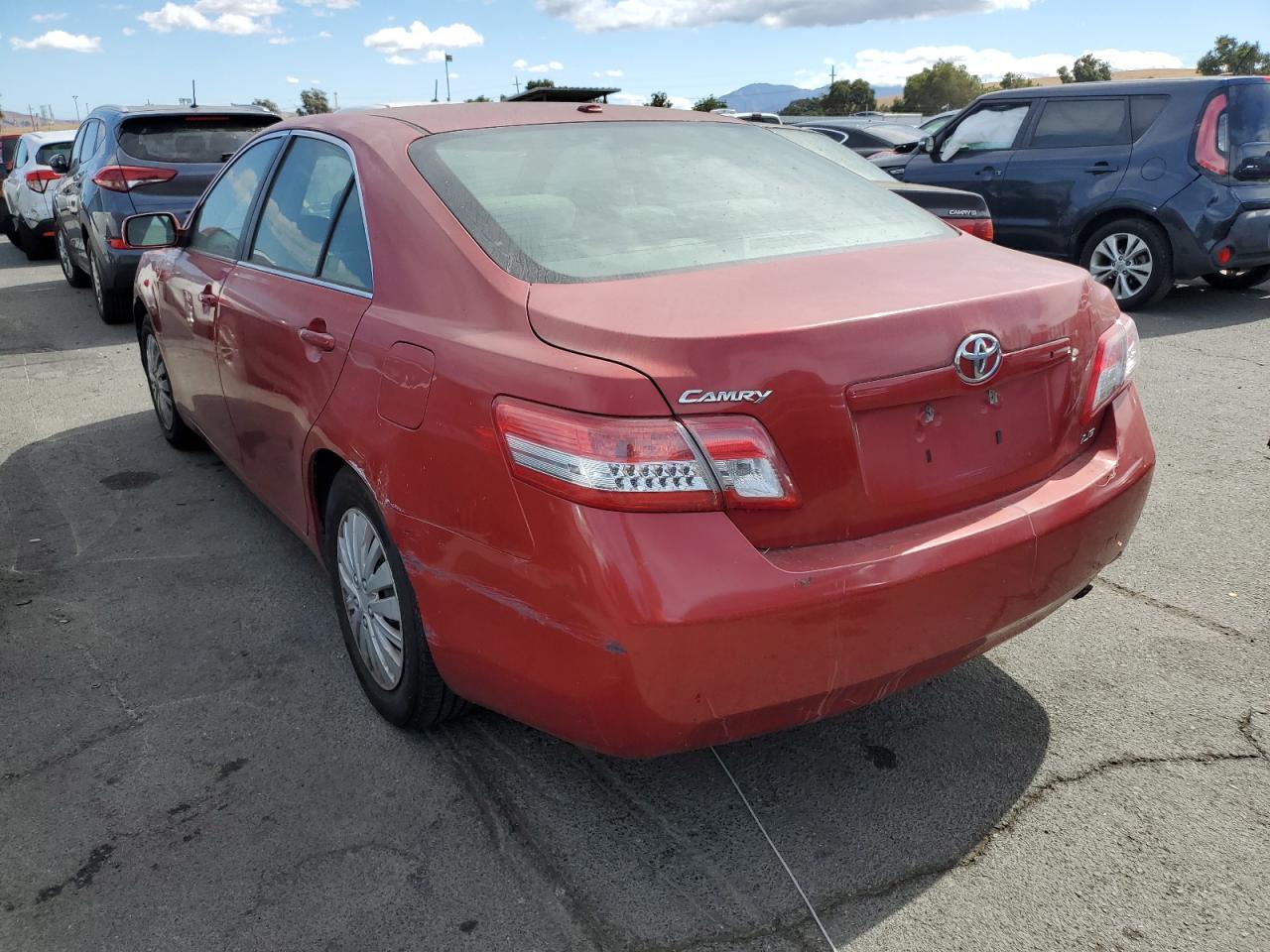 Obraz 2 z 2011 TOYOTA CAMRY BASE 2011 z VIN 4T1BF3EK9BU599510