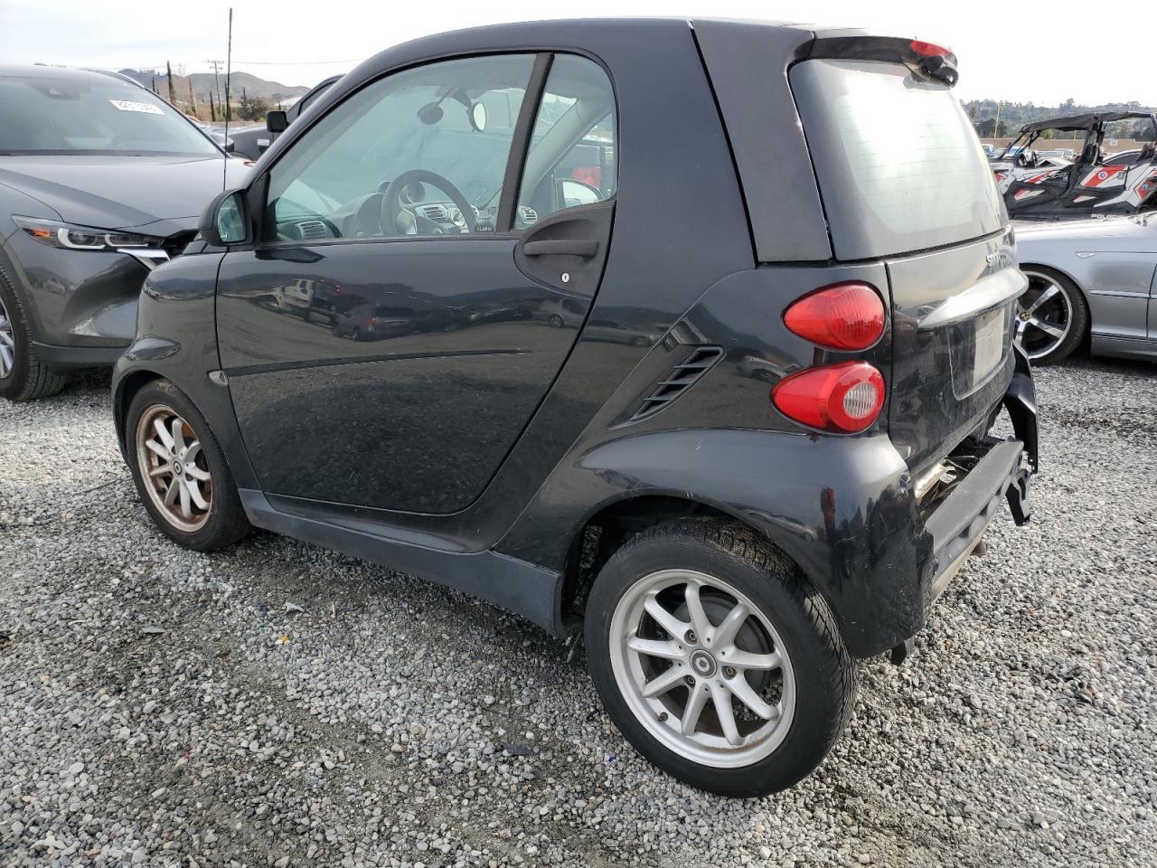 Image 2 of 2008 SMART FORTWO PURE 2008 with VIN WMEEJ31X68K088635