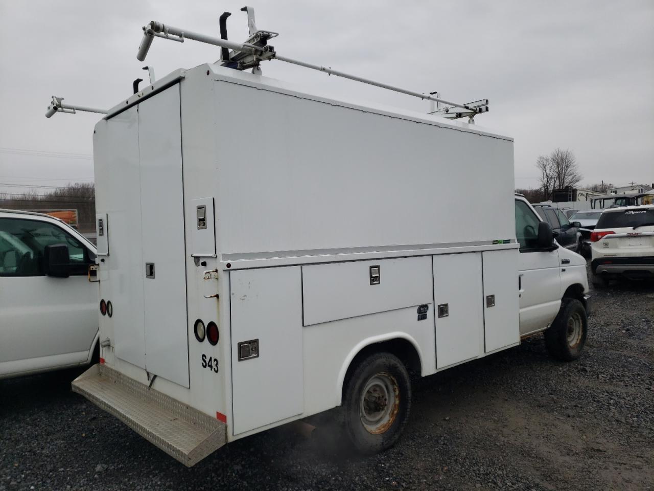 Obraz 3 z 2013 FORD ECONOLINE E350 SUPER DUTY CUTAWAY VAN 2013 z VIN 1FDWE3FL6DDB05960
