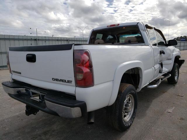 Obraz 3 z 2003 CHEVROLET SILVERADO C2500 HEAVY DUTY 2003 z VIN 1GCHC29U43E158361