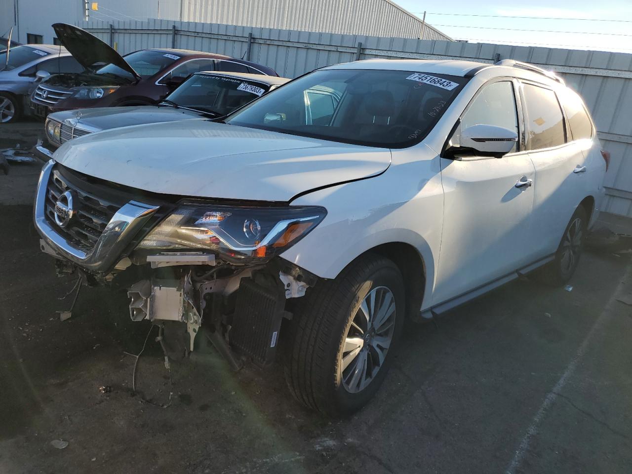 Image 1 of 2020 NISSAN PATHFINDER SL 2020 with VIN 5N1DR2CN8LC615582