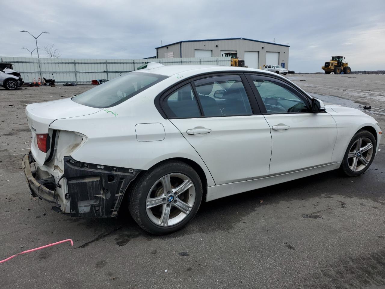 Image 3 of 2015 BMW 328 XI SULEV 2015 with VIN WBA3B5C59FF961341
