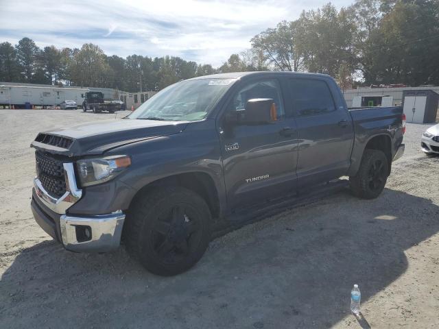 Image 1 of 2019 TOYOTA TUNDRA CREWMAX SR5 2019 with VIN 5TFDW5F16KX785549