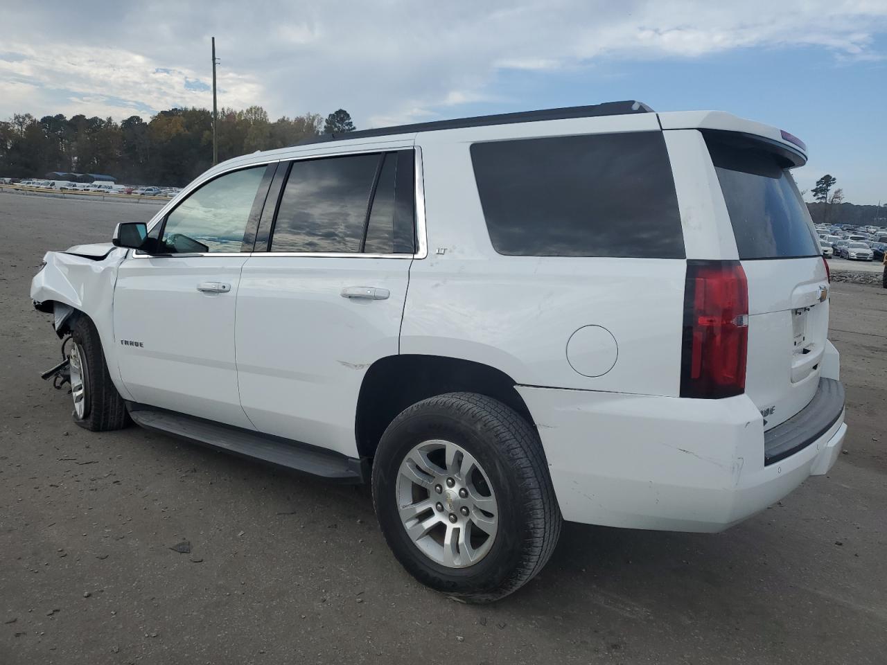 Obraz 2 z 2016 CHEVROLET TAHOE K1500 LT 2016 z VIN 1GNSKBKC0GR445857