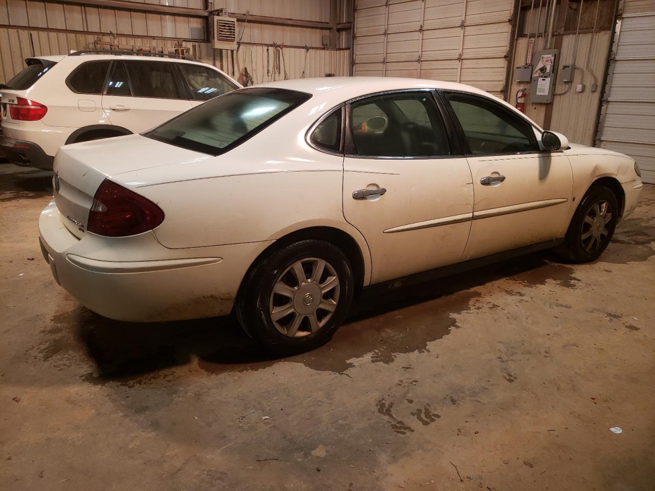 Obraz 3 z 2006 BUICK LACROSSE CX 2006 z VIN 2G4WC582361100817