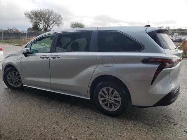 Изображение 2 2023 TOYOTA SIENNA LE 2023 с VIN 5TDKRKEC9PS173262