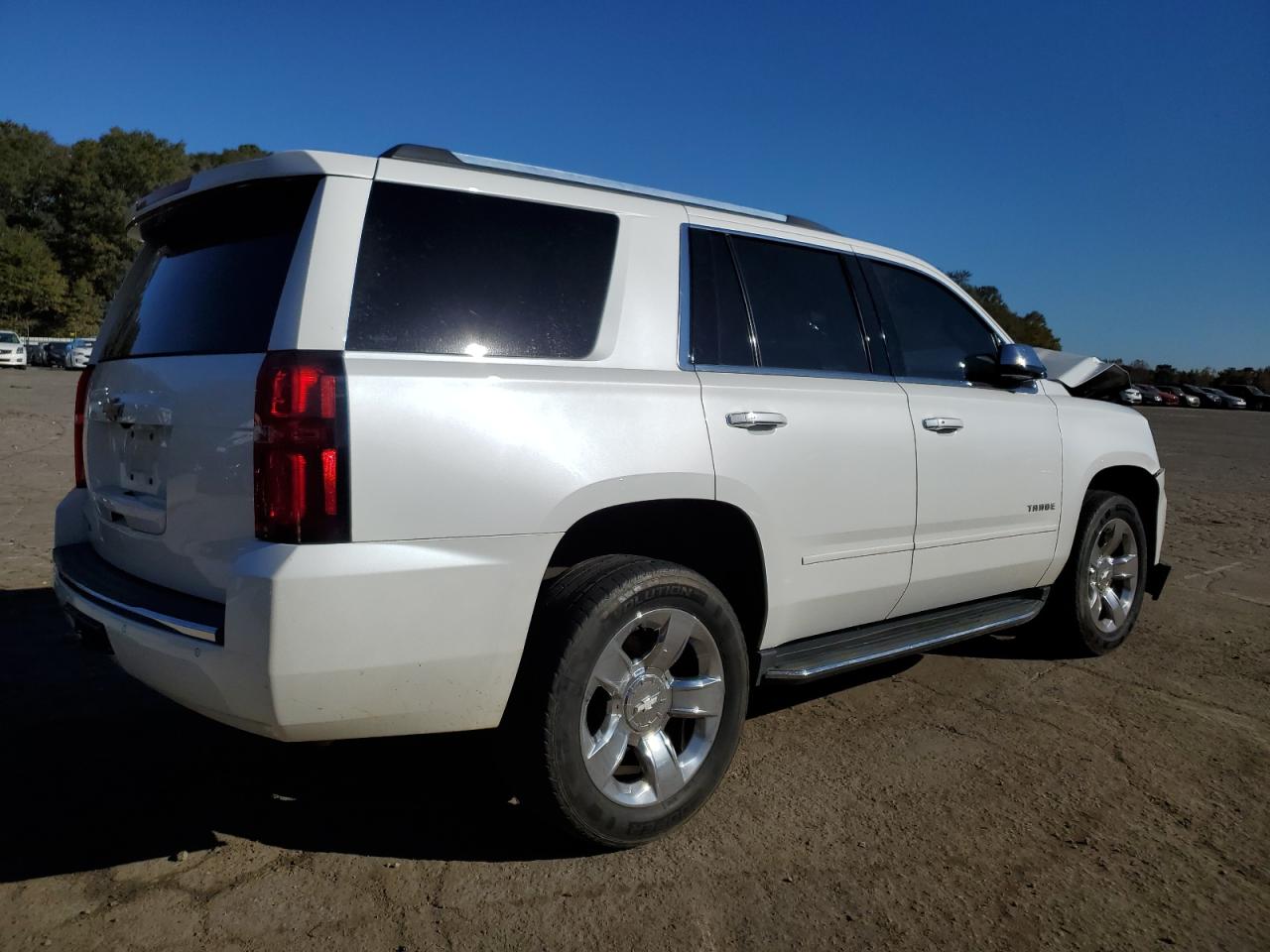 Obraz 3 z 2017 CHEVROLET TAHOE K1500 PREMIER 2017 z VIN 1GNSKCKC4HR125674