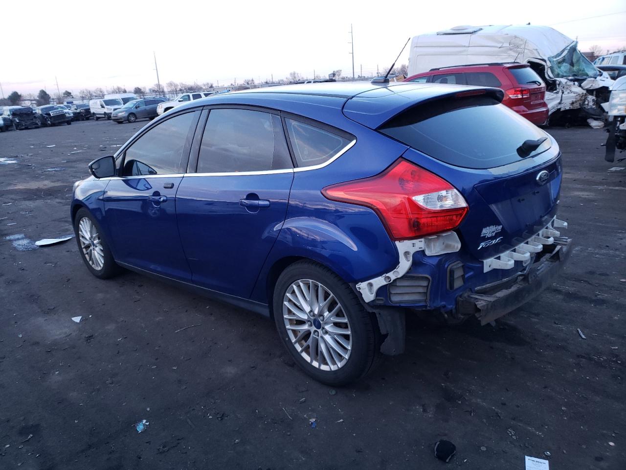 Image 2 of 2012 FORD FOCUS SEL 2012 with VIN 1FAHP3M25CL205091