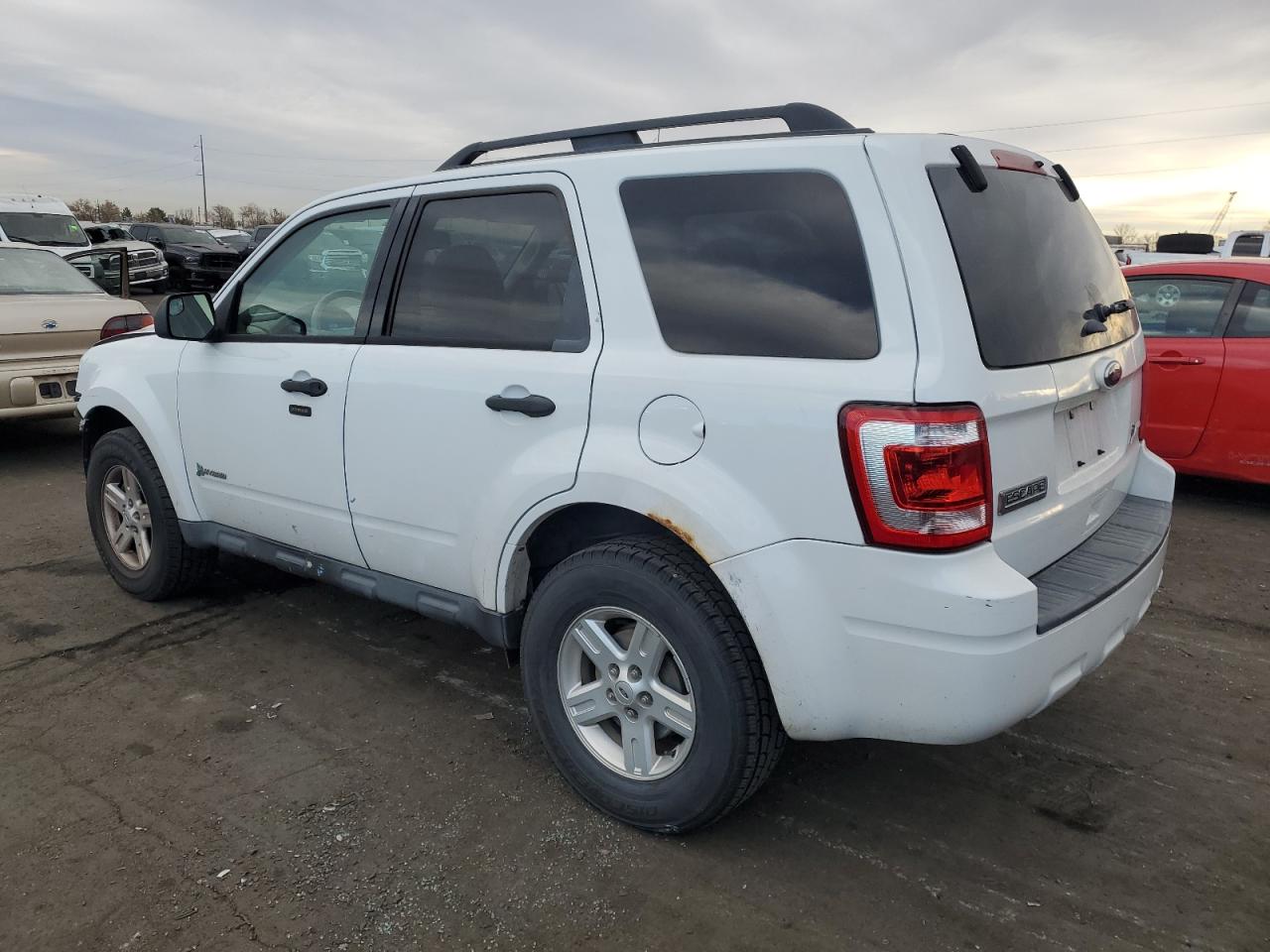 Image 2 of 2012 FORD ESCAPE HYBRID 2012 with VIN 1FMCU5K38CKB22017