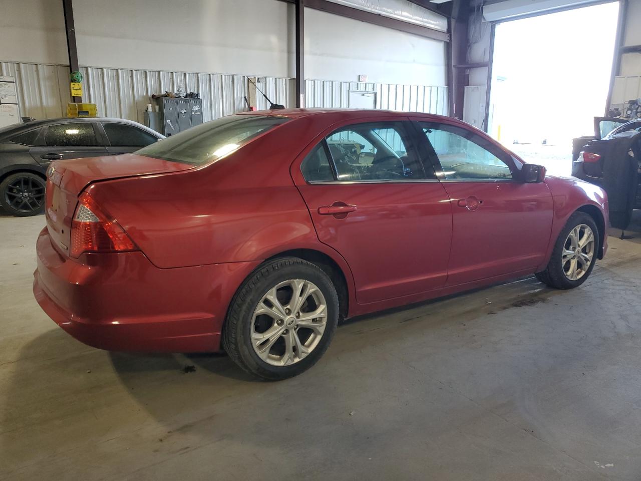 Image 3 of 2012 FORD FUSION SE 2012 with VIN 3FAHP0HG8CR201414