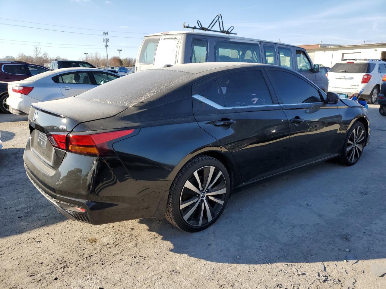Image 3 of 2019 NISSAN ALTIMA SR 2019 with VIN 1N4BL4CV7KC205840