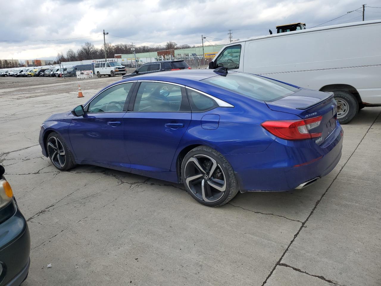 Obraz 2 z 2022 HONDA ACCORD SPORT 2022 z VIN 1HGCV2F31NA006808