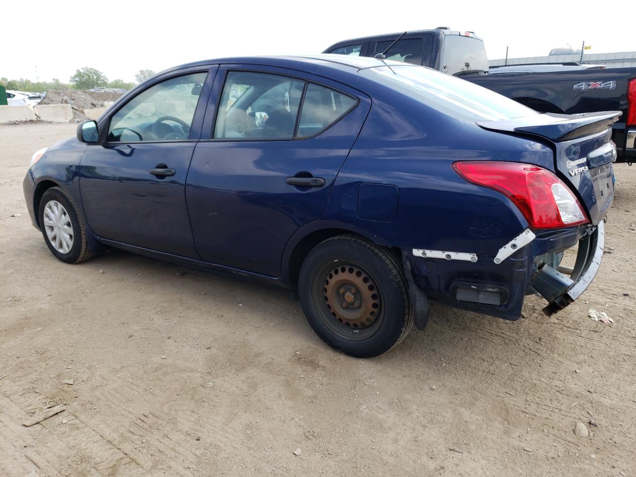Изображение 2 2014 NISSAN VERSA S 2014 с VIN 3N1CN7AP8EL855710