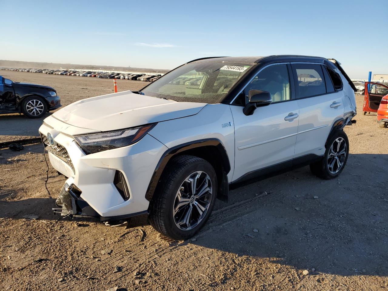 Obraz 1 z 2023 TOYOTA RAV4 PRIME XSE 2023 z VIN JTMEB3FV7PD117226
