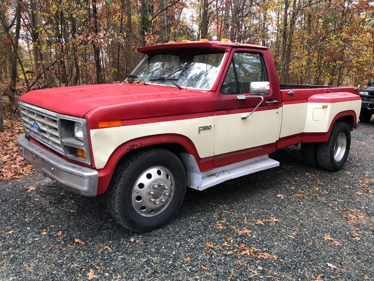 Obraz 2 z 1983 FORD F350  1983 z VIN 1FTJF3518DPB13262