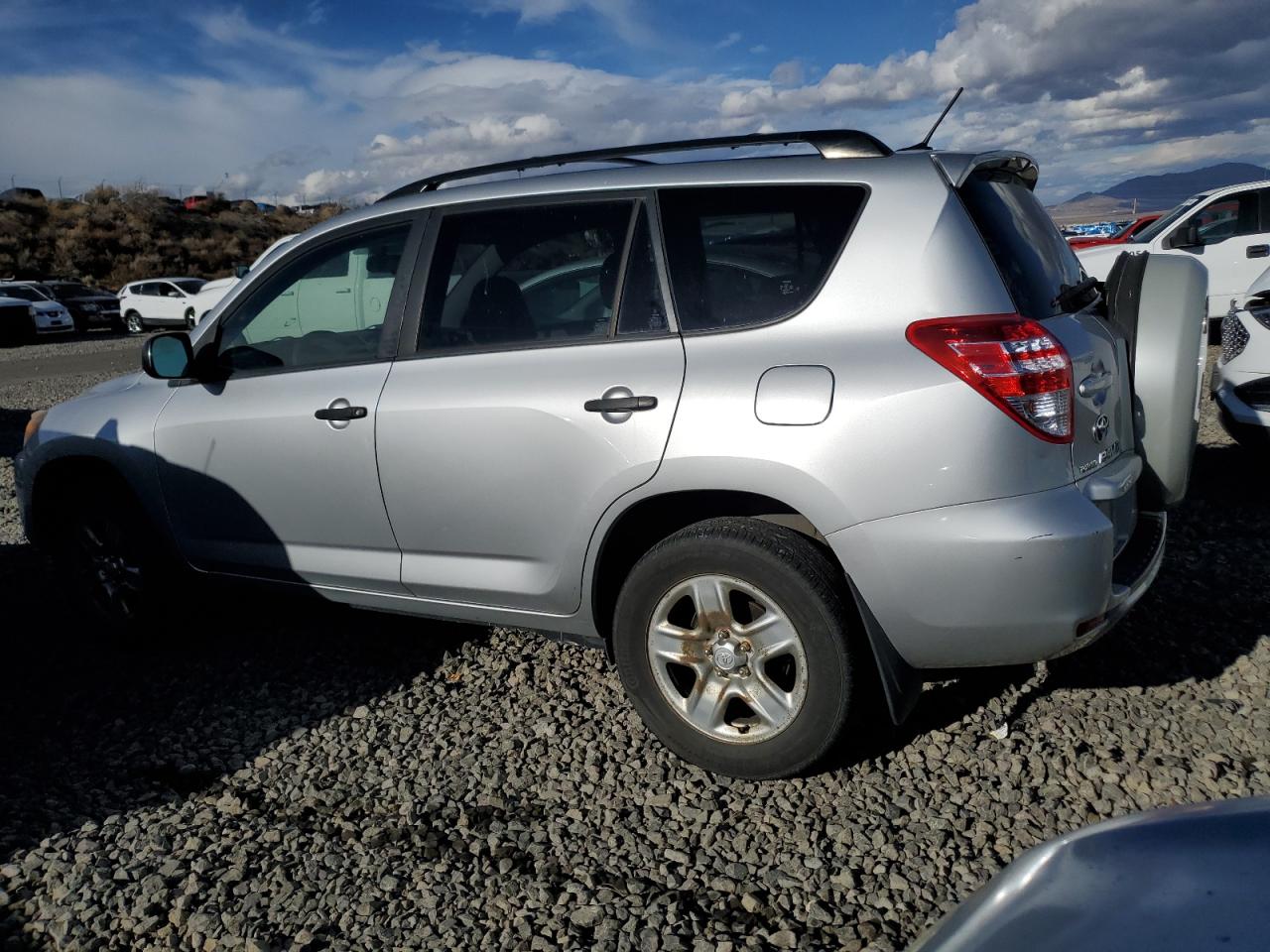 Изображение 2 2010 TOYOTA RAV4  2010 с VIN JTMBF4DV3AD027398
