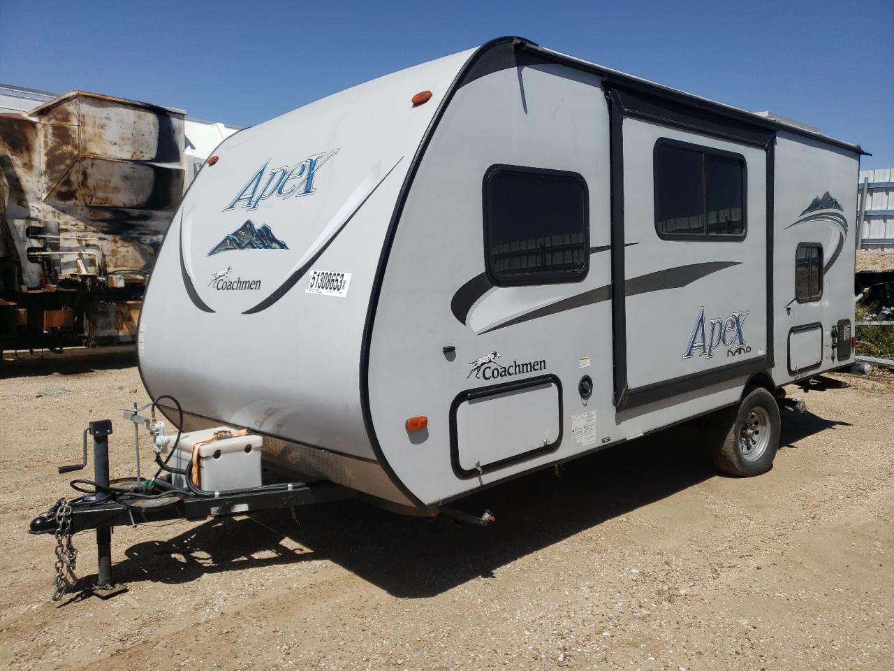 Obraz 2 z 2015 COACH APEX 2015 z VIN 5ZT2CXHC4FA006845