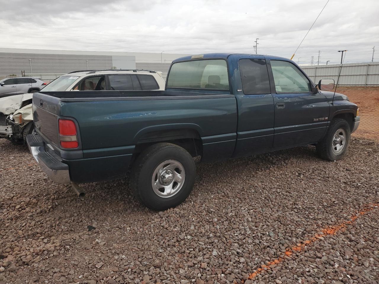 Image 3 of 1997 DODGE RAM 1500  1997 with VIN 3B7HC13Y0VM594448