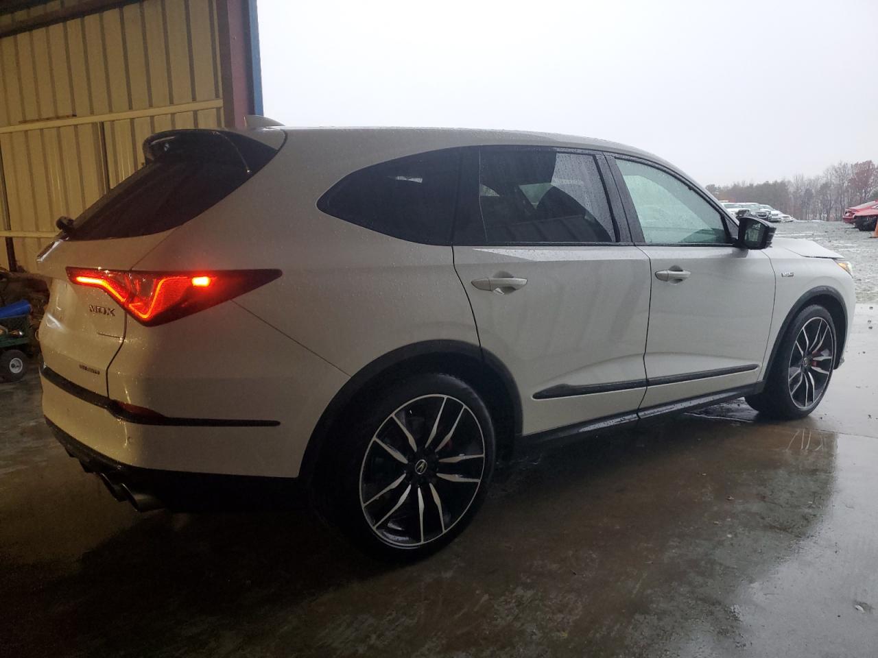 Obraz 3 z 2022 ACURA MDX TYPE S ADVANCE 2022 z VIN 5J8YD8H86NL001502