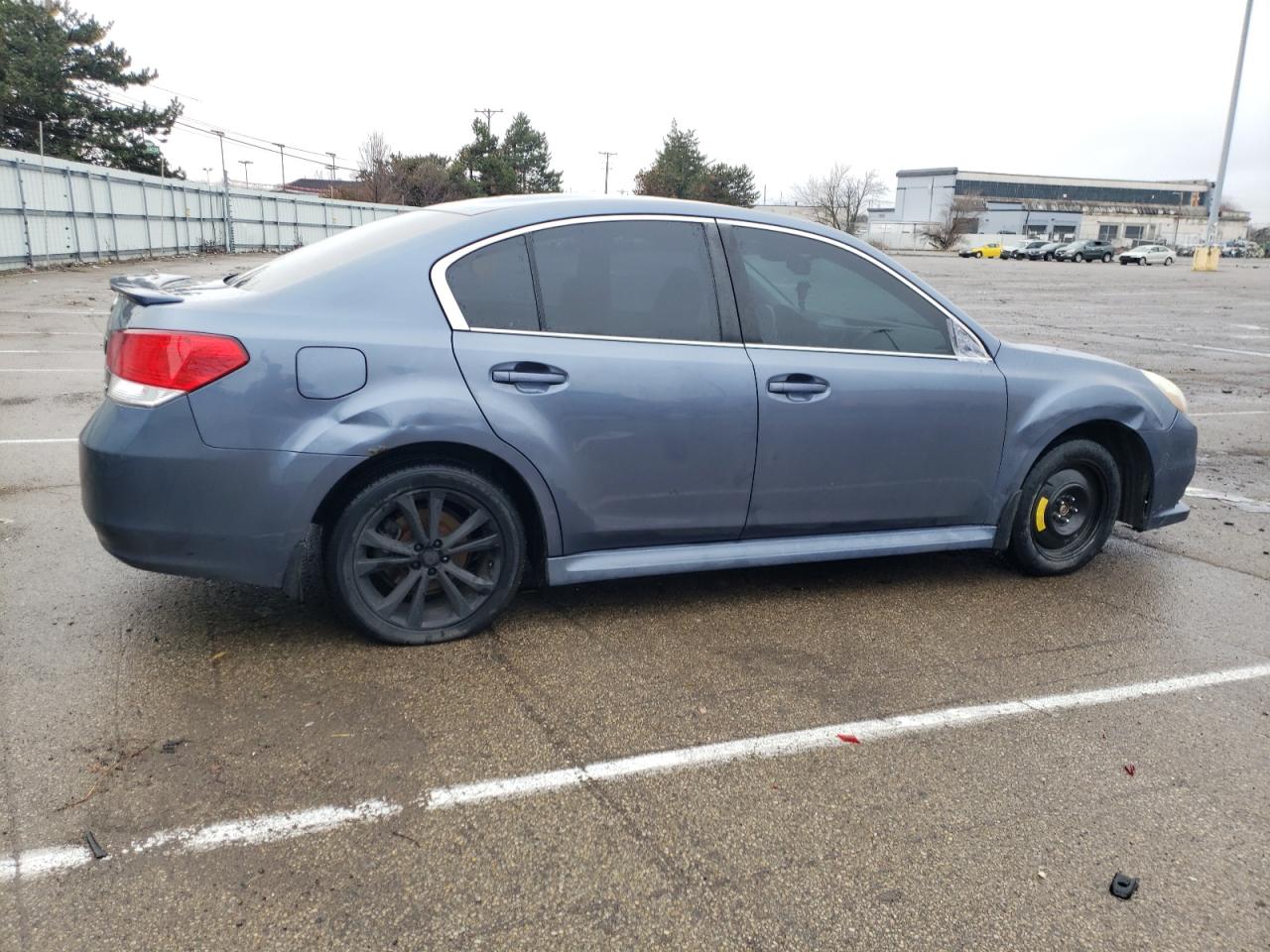 Изображение 3 2013 SUBARU LEGACY 2.5I PREMIUM 2013 с VIN 4S3BMCC62D3036033