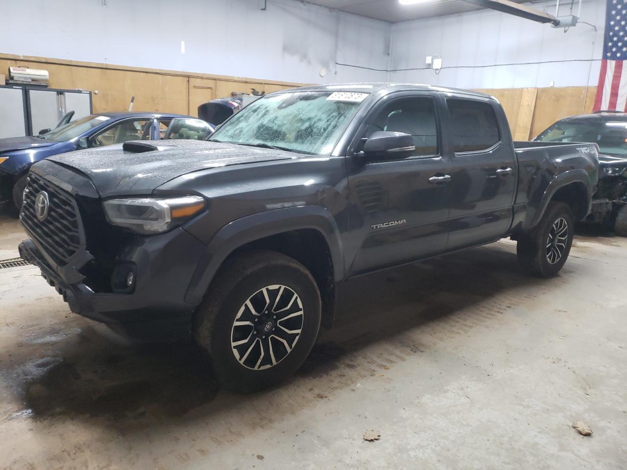 Image 1 of 2020 TOYOTA TACOMA DOUBLE CAB 2020 with VIN 3TMDZ5BN8LM097558
