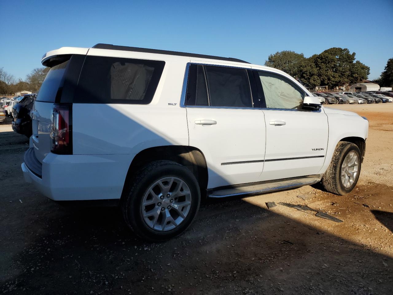 Obraz 3 z 2020 GMC YUKON SLT 2020 z VIN 1GKS1DKC3LR289187
