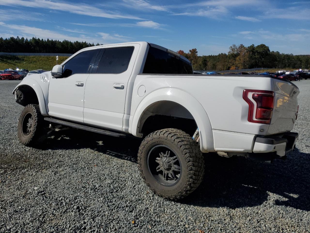 Image 2 of 2018 FORD F150 RAPTOR 2018 with VIN 1FTFW1RG9JFE71268