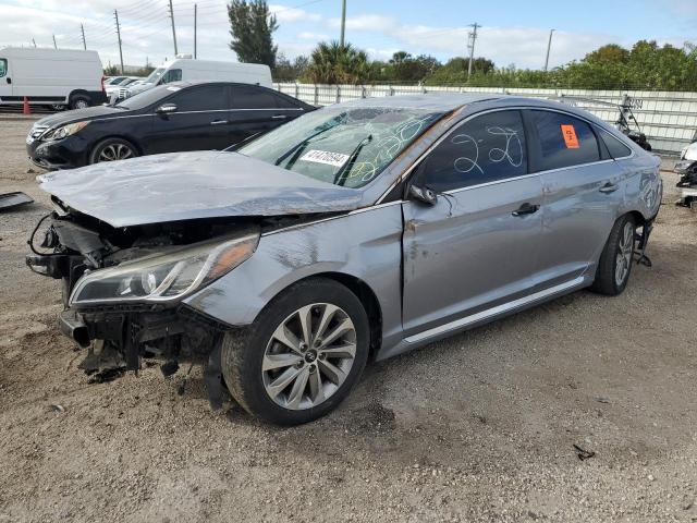 Изображение 1 2017 HYUNDAI SONATA SPORT 2017 с VIN 5NPE34AFXHH572697