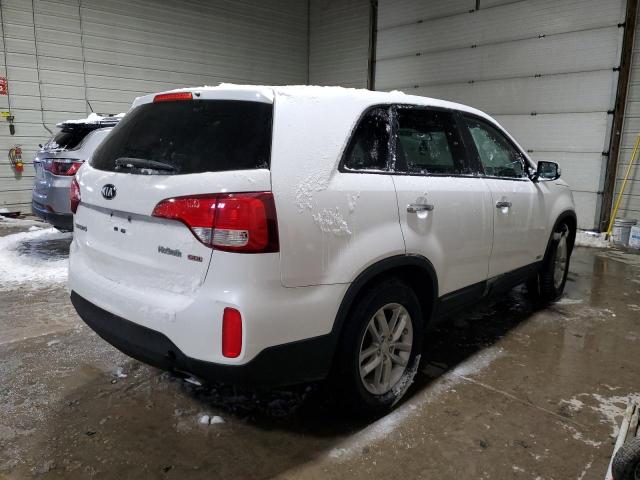 Image 3 of 2015 KIA SORENTO LX 2015 with VIN 5XYKTCA64FG650585
