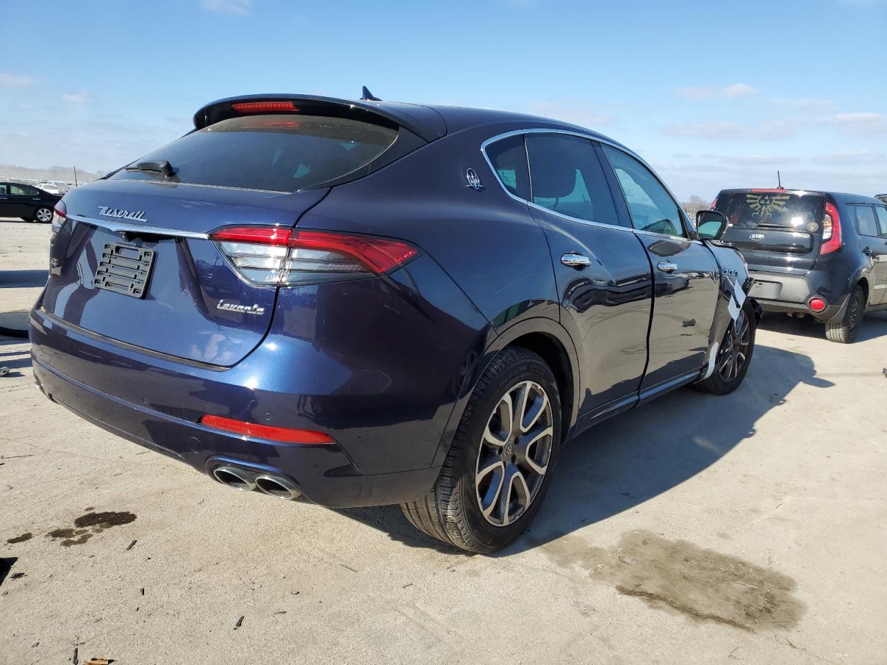 Image 3 of 2021 MASERATI LEVANTE S 2021 with VIN ZN661YUA8MX378913