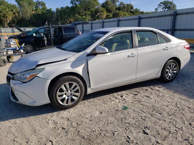 Obraz 1 z 2016 TOYOTA CAMRY LE 2016 z VIN 4T1BF1FK9GU193057