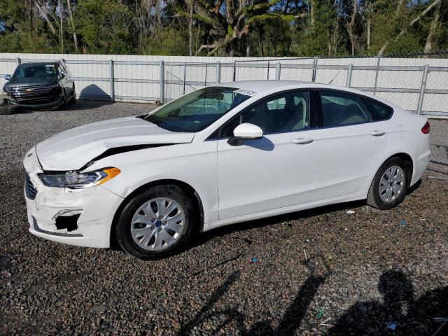 Изображение 1 2019 FORD FUSION S 2019 с VIN 3FA6P0G73KR282099