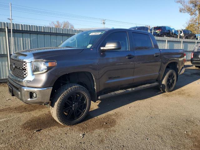 Изображение 1 2019 TOYOTA TUNDRA CREWMAX SR5 2019 с VIN 5TFEM5F17KX135865
