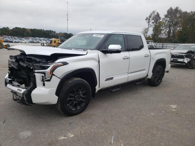 Изображение 1 2023 TOYOTA TUNDRA CREWMAX PLATINUM 2023 с VIN 5TFMC5DB0PX025404