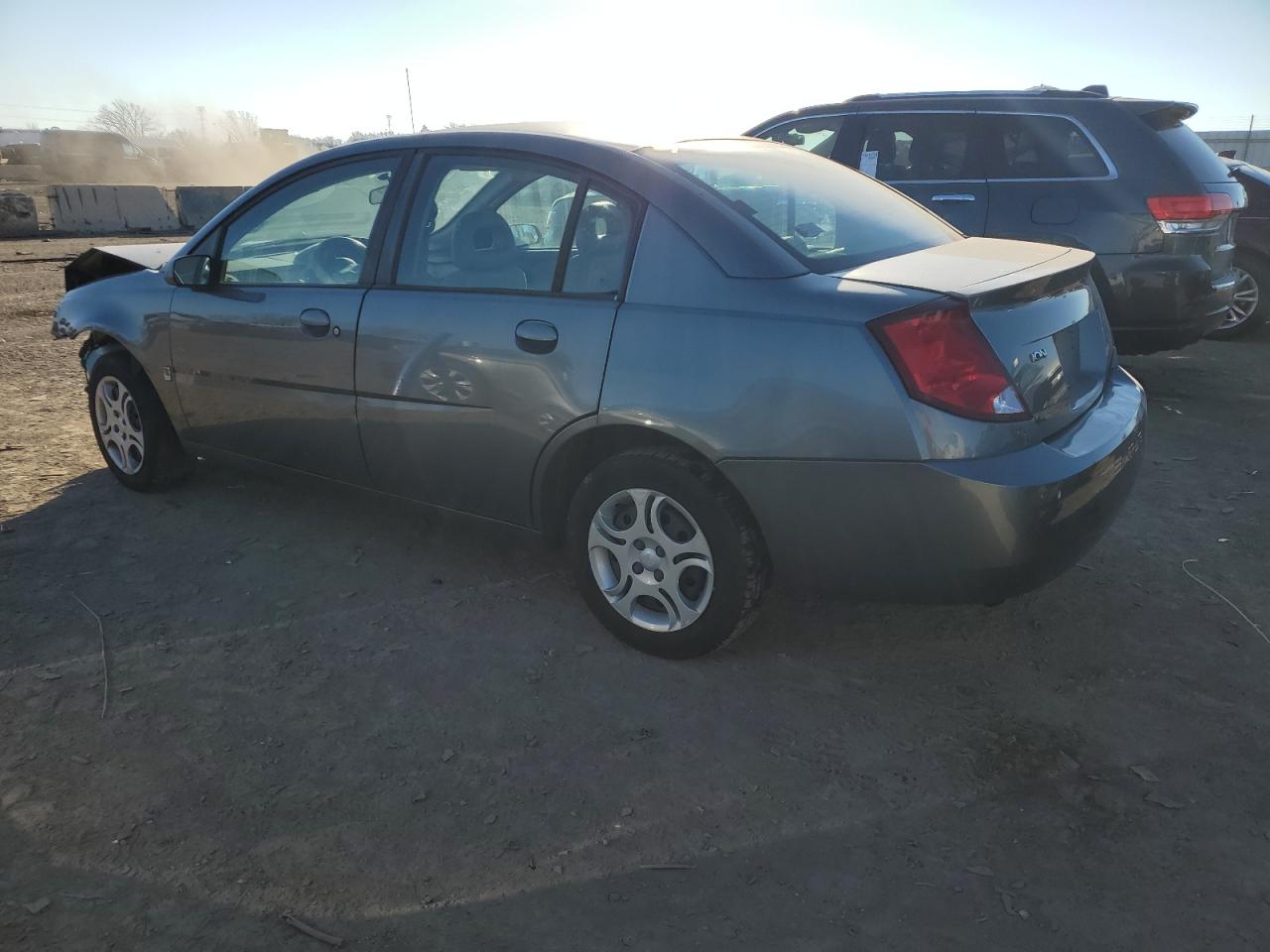 Изображение 2 2004 SATURN ION LEVEL 2 2004 с VIN 1G8AJ52F24Z197412